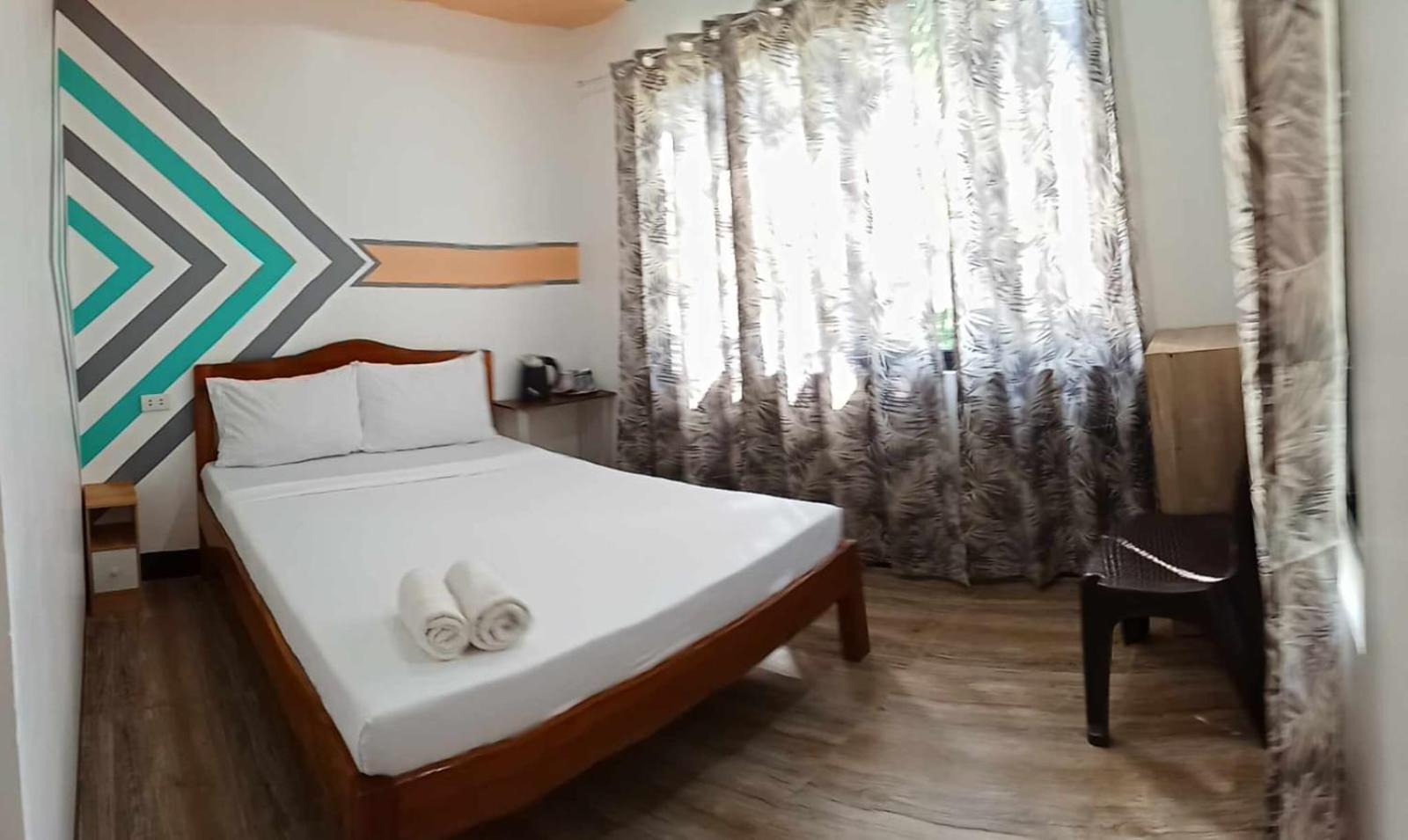 Vali-Joe Travel Lodge เอลนิโด ภายนอก รูปภาพ